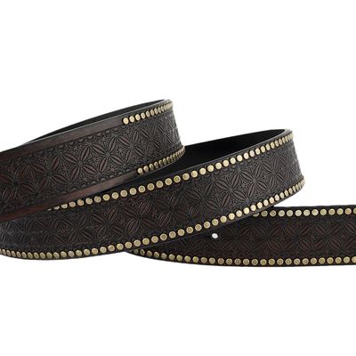 Cinturão de couro em PU em relevo de cabeça de vaca vintage unisex com fivela de fixação de cinturão de revestimento ocidental