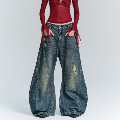 Roupas de rua Moda estilo Y2K Larga perna recta Fit jeans denim com decoração de buraco
