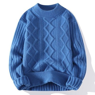 Camisola de pescoço de tricote com tecido grosso e padrão de patchwork no inverno