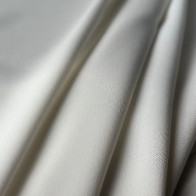 Estilo SLUB 100% Poliéster Antibiótico Estiramento Matte Tecido de cetim seco rápido para vestidos