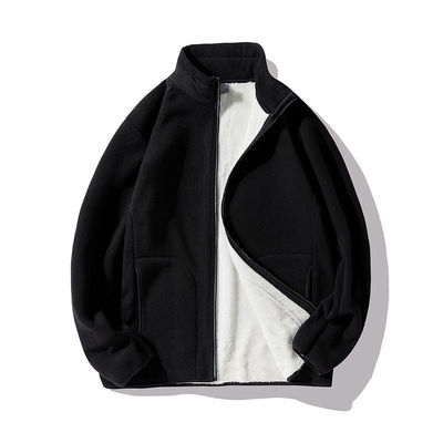 Mantenha-se aquecido e confortável com o nosso casaco masculino de lã de berber grosso e personalizável